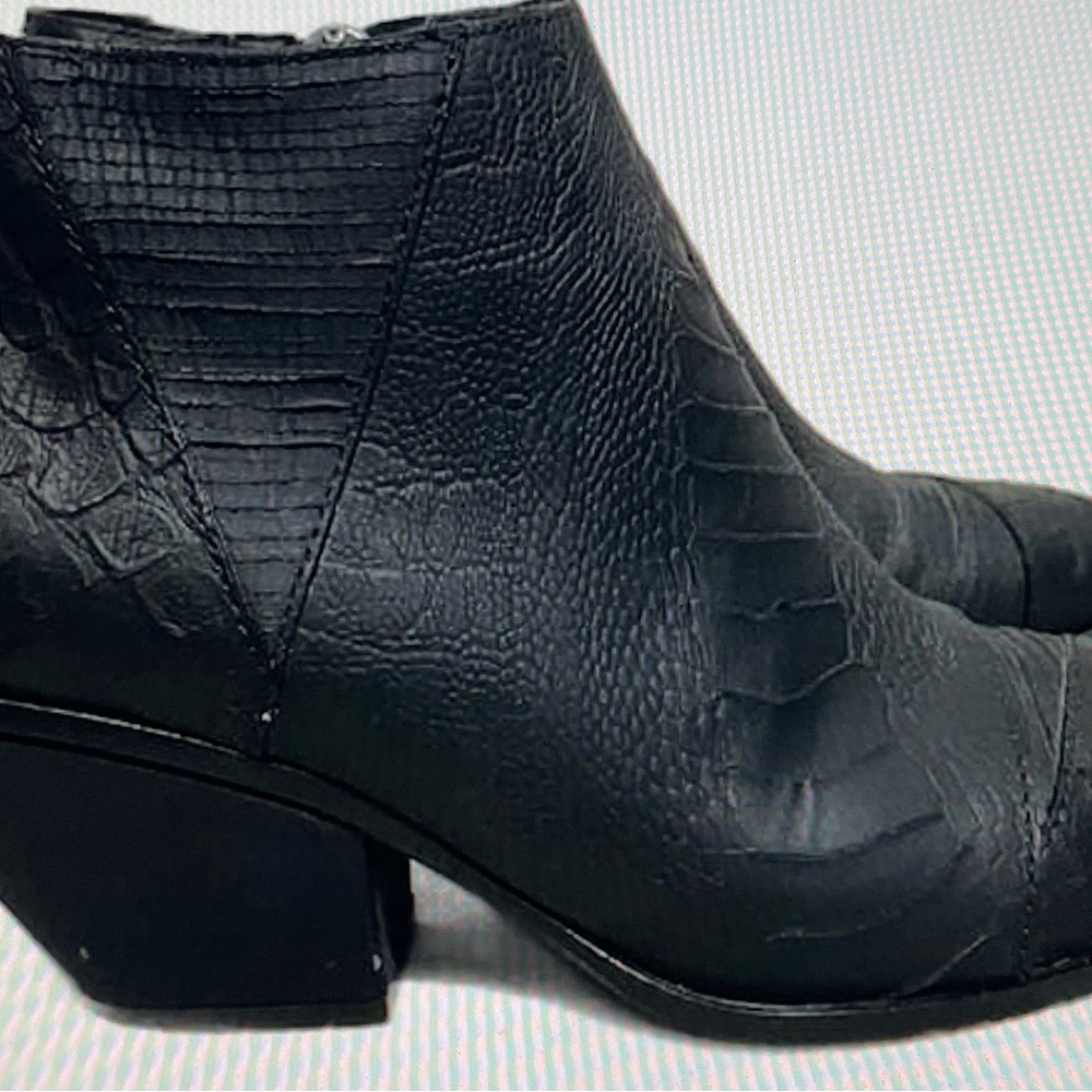 GIUSEPPE ZANOTTI Vero Cuoio EXOTIC LEATHER  Black  Ankle Booties - Picture 10 of 11